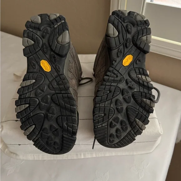 Merrell Women’s Hiking Moab 3 Mid Waterproof, Size 9 - Picture 4 of 6